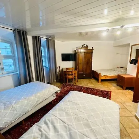 Stilvolles, Helles Nahe Magdeburg Apartment *