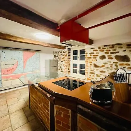Apartment Stilvolles, Helles Nahe Magdeburg Barleben
